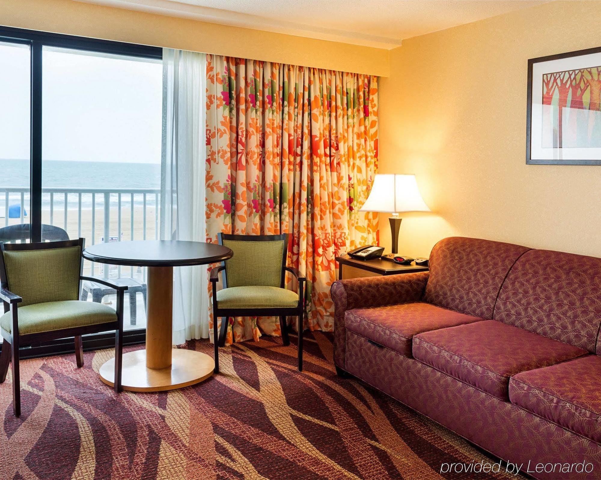 Coastal Hotel & Suites Virginia Beach - Oceanfront Esterno foto