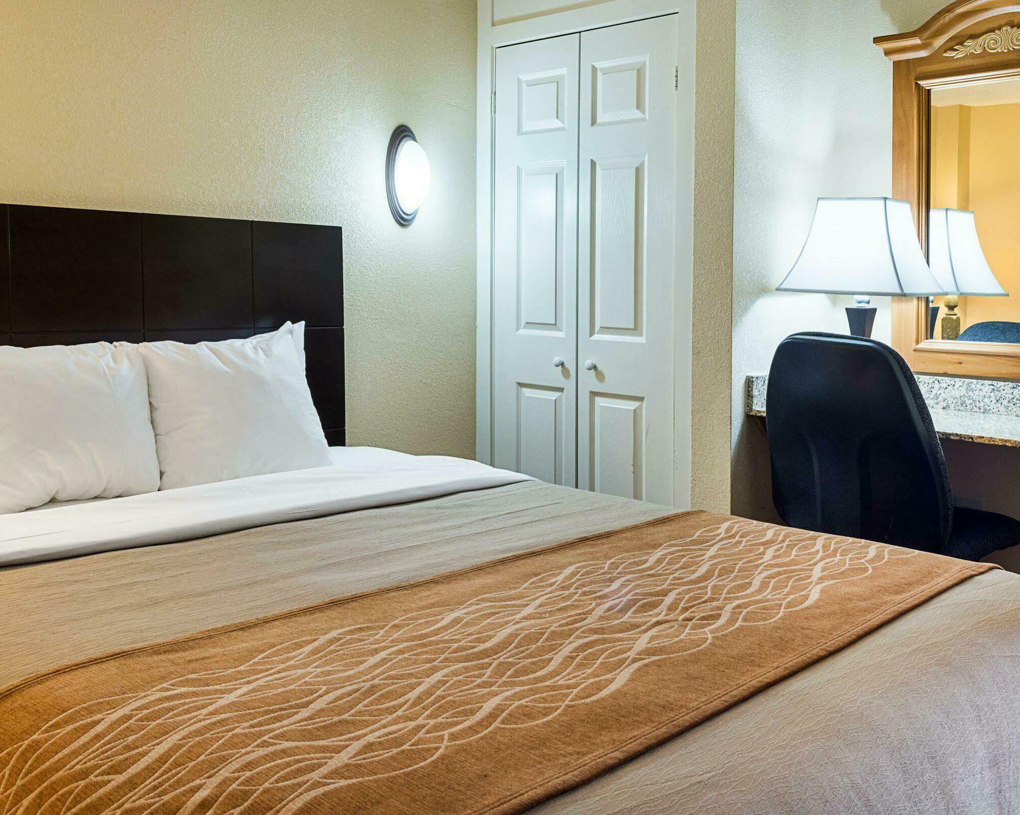 Coastal Hotel & Suites Virginia Beach - Oceanfront Esterno foto