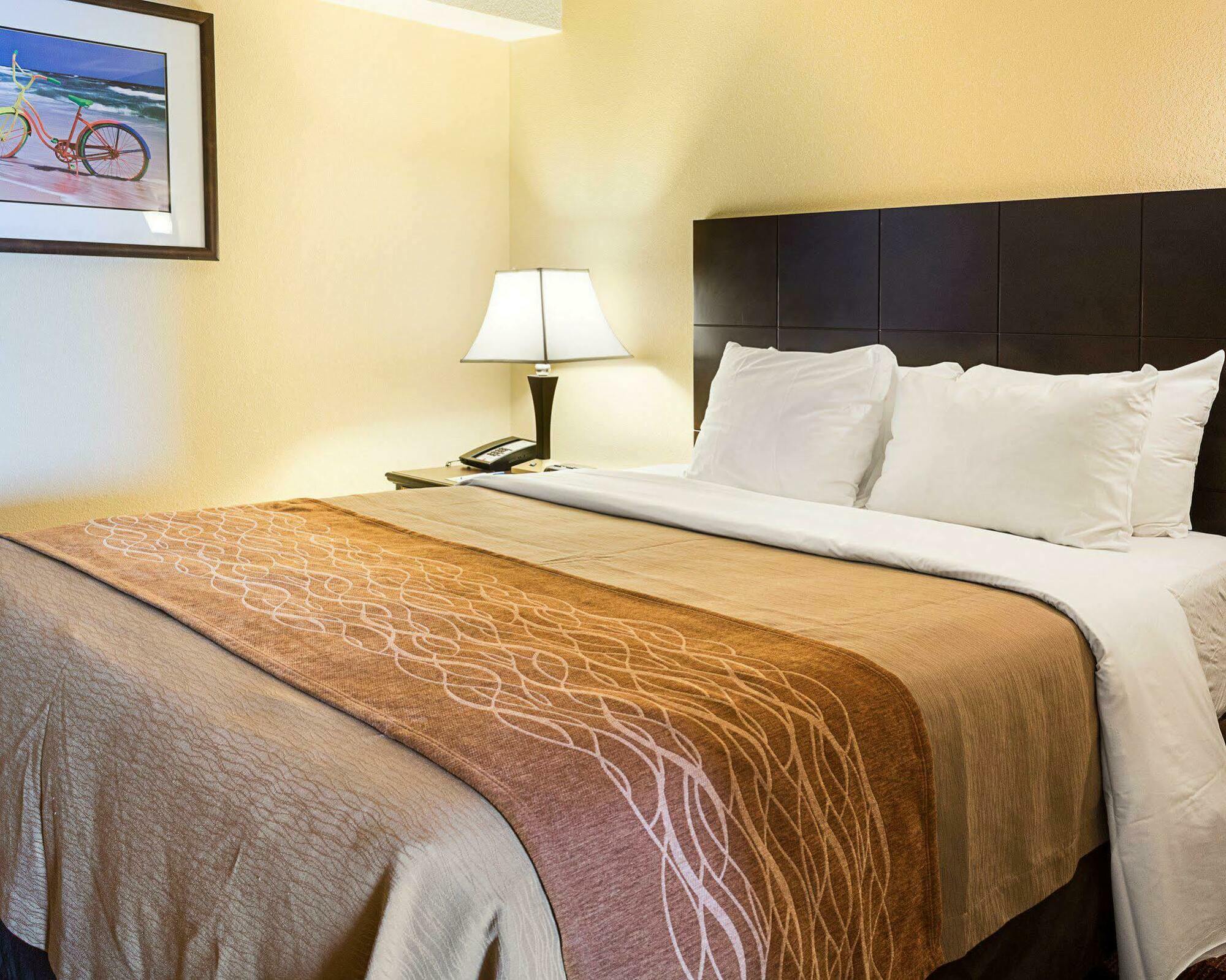 Coastal Hotel & Suites Virginia Beach - Oceanfront Esterno foto